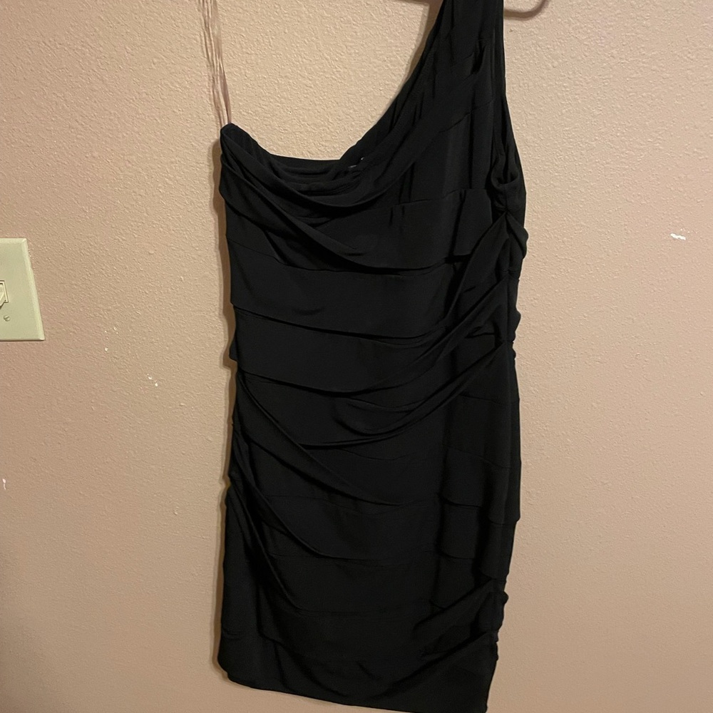 Black One Shoulder Dress - Picture 3 of 4